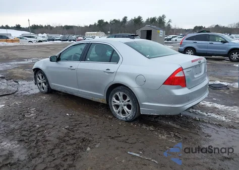 2012 Ford Fusion Se z USA, uszkodzony, nr VIN 3FAHP0HA3CR261869
